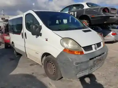 Scrapping Vehicle renault trafic combi (ab 4.01) f9q762 of the year 2001 powered 
