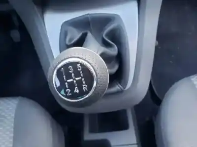 Здавання транспортного засобу ford focus c-max (cap) d-kkda року 2005 потужний 