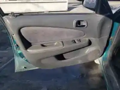 Vehicul casat toyota corolla familiar (e11) 3zz al anului 2000 alimentat 