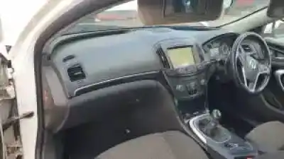 Verschrottungsfahrzeug opel insignia berlina a20dth des jahres 2013 angetrieben 