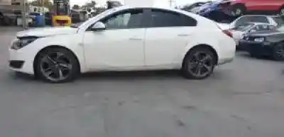 Verschrottungsfahrzeug opel insignia berlina a20dth des jahres 2013 angetrieben 