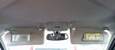 Veículo de Sucata jaguar s-type 7b.7g do ano 2004 alimentado 