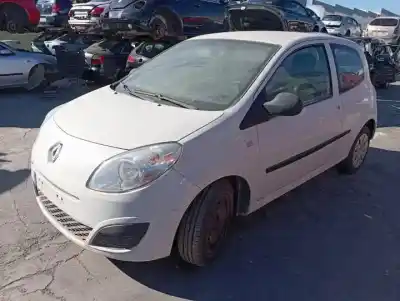 Veicolo di demolizione RENAULT TWINGO D7F800 dell'anno 2008 alimentato 