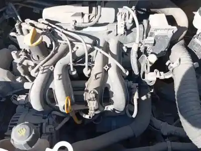 Veicolo di demolizione renault twingo d7f800 dell'anno 2008 alimentato 