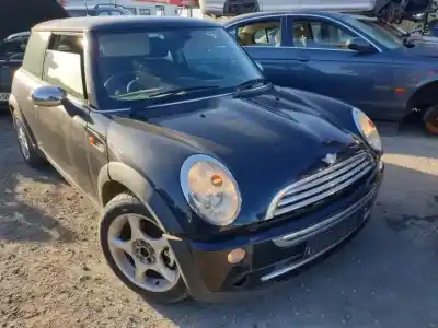 Scrapping Vehicle mini mini (r50,r53) g-w10b16a of the year 2004 powered 