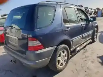 Veículo de Sucata mercedes-benz clase m (w163) 112942 do ano 1997 alimentado 