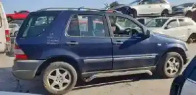 Veículo de Sucata mercedes-benz clase m (w163) 112942 do ano 1997 alimentado 