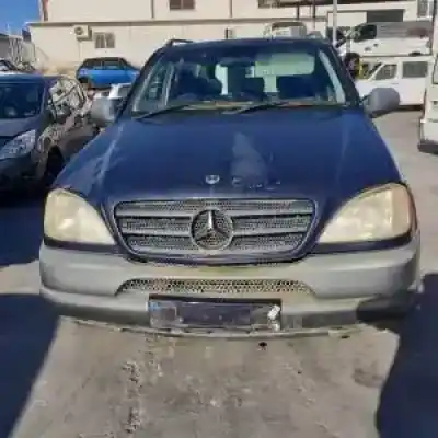 Veículo de Sucata mercedes-benz clase m (w163) 112942 do ano 1997 alimentado 