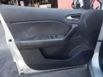 Sloopvoertuig renault captur ii h4d470 van het jaar 2020 aangedreven 