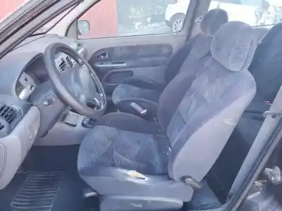 Scrapping Vehicle renault clio ii fase i (b/cbo) k4m748 of the year 1998 powered 