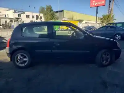 Scrapping Vehicle renault clio ii fase i (b/cbo) k4m748 of the year 1998 powered 