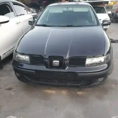 Здавання транспортного засобу seat leon (1m1) d-asv року 1999 потужний 