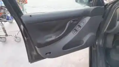 Здавання транспортного засобу seat leon (1m1) d-asv року 1999 потужний 