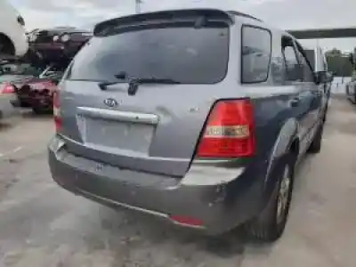 Scrapping Vehicle kia sorento (bl) d4cb of the year 2006 powered 