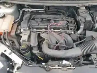 Veicolo di demolizione ford focus berlina (cap) hwda.hwdb.shda.shdb.shdc dell'anno 2005 alimentato 