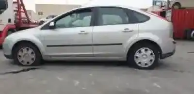 Veicolo di demolizione ford focus berlina (cap) hwda.hwdb.shda.shdb.shdc dell'anno 2005 alimentato 