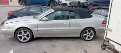 Здавання транспортного засобу volvo c70 cabriolet b5204t4 року 1999 потужний 
