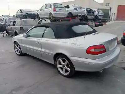Здавання транспортного засобу volvo c70 cabriolet b5204t4 року 1999 потужний 