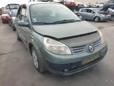 Veicolo di demolizione renault scénic ii (jm0/1_) 2.0 (jm05, jm0u, jm1n, jm1u, jm2v) dell'anno 2003 alimentato 