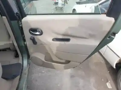 Veicolo di demolizione renault scénic ii (jm0/1_) 2.0 (jm05, jm0u, jm1n, jm1u, jm2v) dell'anno 2003 alimentato 