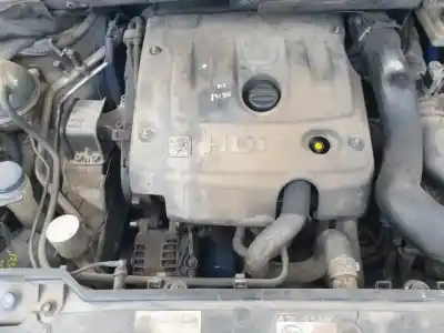 Veículo de Sucata peugeot 307 break / sw (s1) rhsdw10ated.rhs do ano 2002 alimentado 