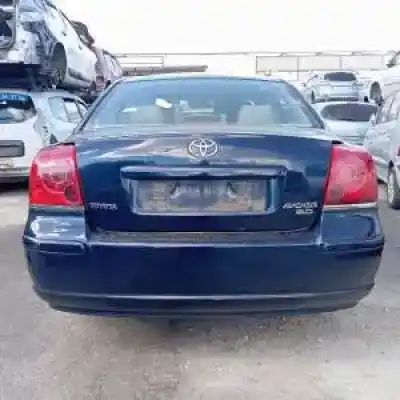 Vehicul casat toyota avensis berlina (t25) 1azfse al anului 2003 alimentat 