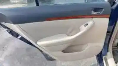 Vehicul casat toyota avensis berlina (t25) 1azfse al anului 2003 alimentat 