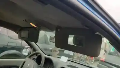 Здавання транспортного засобу renault clio ii fase ii (b/cb0) d4f706 року 2001 потужний 