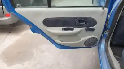 Здавання транспортного засобу renault clio ii fase ii (b/cb0) d4f706 року 2001 потужний 