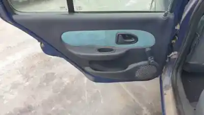 Здавання транспортного засобу renault clio ii fase ii (b/cb0) k9k700 року 2001 потужний 