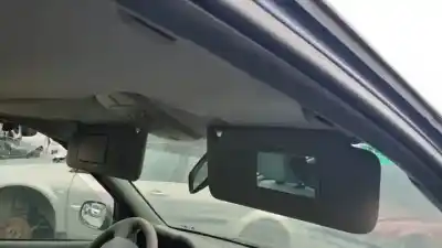 Здавання транспортного засобу renault clio ii fase ii (b/cb0) k9k700 року 2001 потужний 