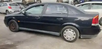 Verschrottungsfahrzeug opel vectra c berlina d-y20dth des jahres 2002 angetrieben 