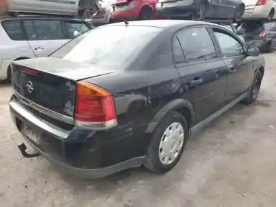 Verschrottungsfahrzeug opel vectra c berlina d-y20dth des jahres 2002 angetrieben 