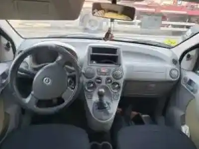 Véhicule à la ferraille fiat ii panda (169) 188a4000 de l'année 2003 alimenté 