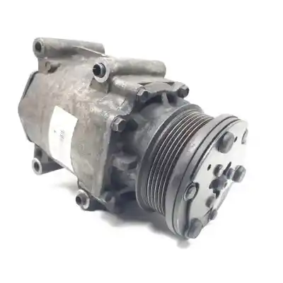 Veicolo di demolizione PEUGEOT 807 4HX dell'anno 2002 alimentato 