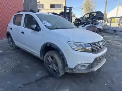 Veículo de Sucata dacia sandero h4b408 do ano 2012 alimentado 