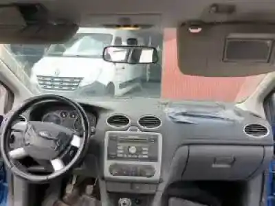 Veicolo di demolizione ford focus berlina (cap) d/hhda dell'anno 2005 alimentato 