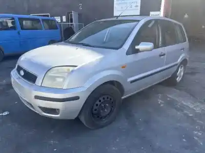 Здавання транспортного засобу ford fusion (cbk) d-f6ja року 2002 потужний 