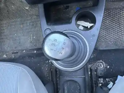 Здавання транспортного засобу ford fusion (cbk) d-f6ja року 2002 потужний 