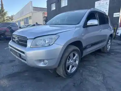 Здавання транспортного засобу TOYOTA RAV 4 (A3) 1AZFE року 2006 потужний 