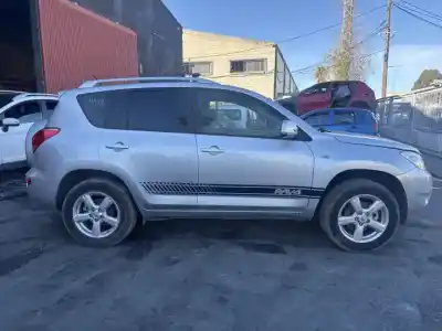 Здавання транспортного засобу toyota rav 4 (a3) 1azfe року 2006 потужний 