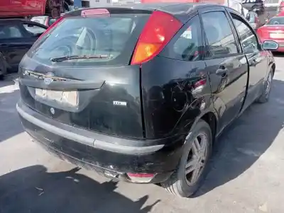 Scrapping Vehicle ford focus berlina (cak) d/f9da of the year 2004 powered 