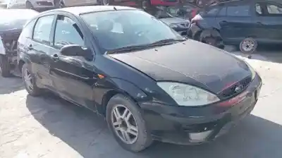 Scrapping Vehicle ford focus berlina (cak) d/f9da of the year 2004 powered 