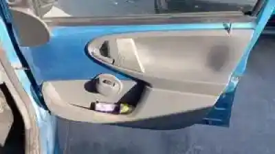 Veículo de Sucata peugeot 107 cfa do ano 2005 alimentado 