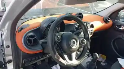 Scrapping Vehicle smart forfour m281920 of the year 2014 powered 