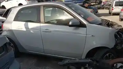 Scrapping Vehicle smart forfour m281920 of the year 2014 powered 