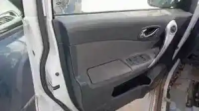 Vehicul casat renault koleos i m9r856 al anului 2010 alimentat 