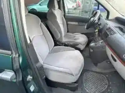 Scrapping Vehicle citroen c8 rht.rhw.rhm of the year 2002 powered 