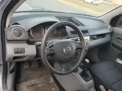 Veículo de Sucata mazda 2 berlina (dy) fxja do ano 2003 alimentado 