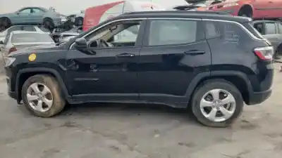 Veículo de Sucata jeep compass ii (2017 - ...) ebs do ano 2017 alimentado 